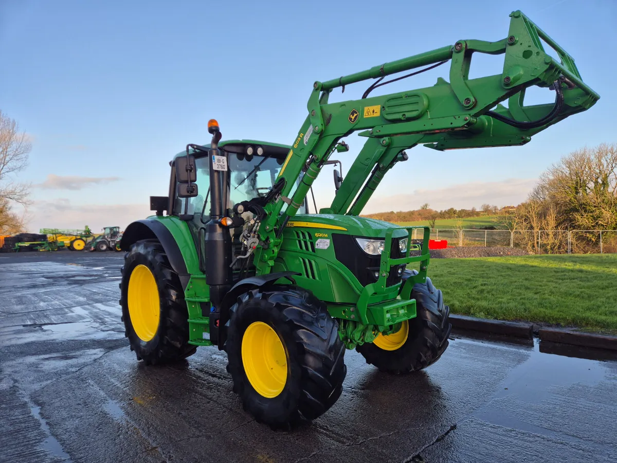 John Deere 6120M 2018 - Image 1