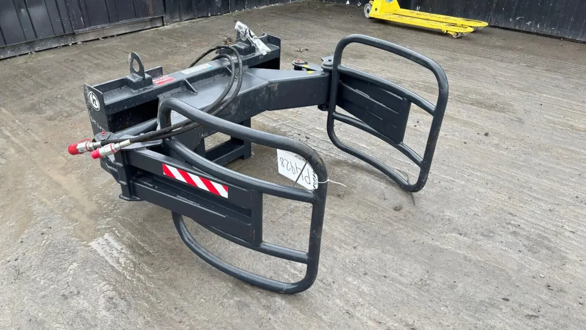 New Kovaco Hydraulic Bale Grab to suit Skidsteer - Image 1