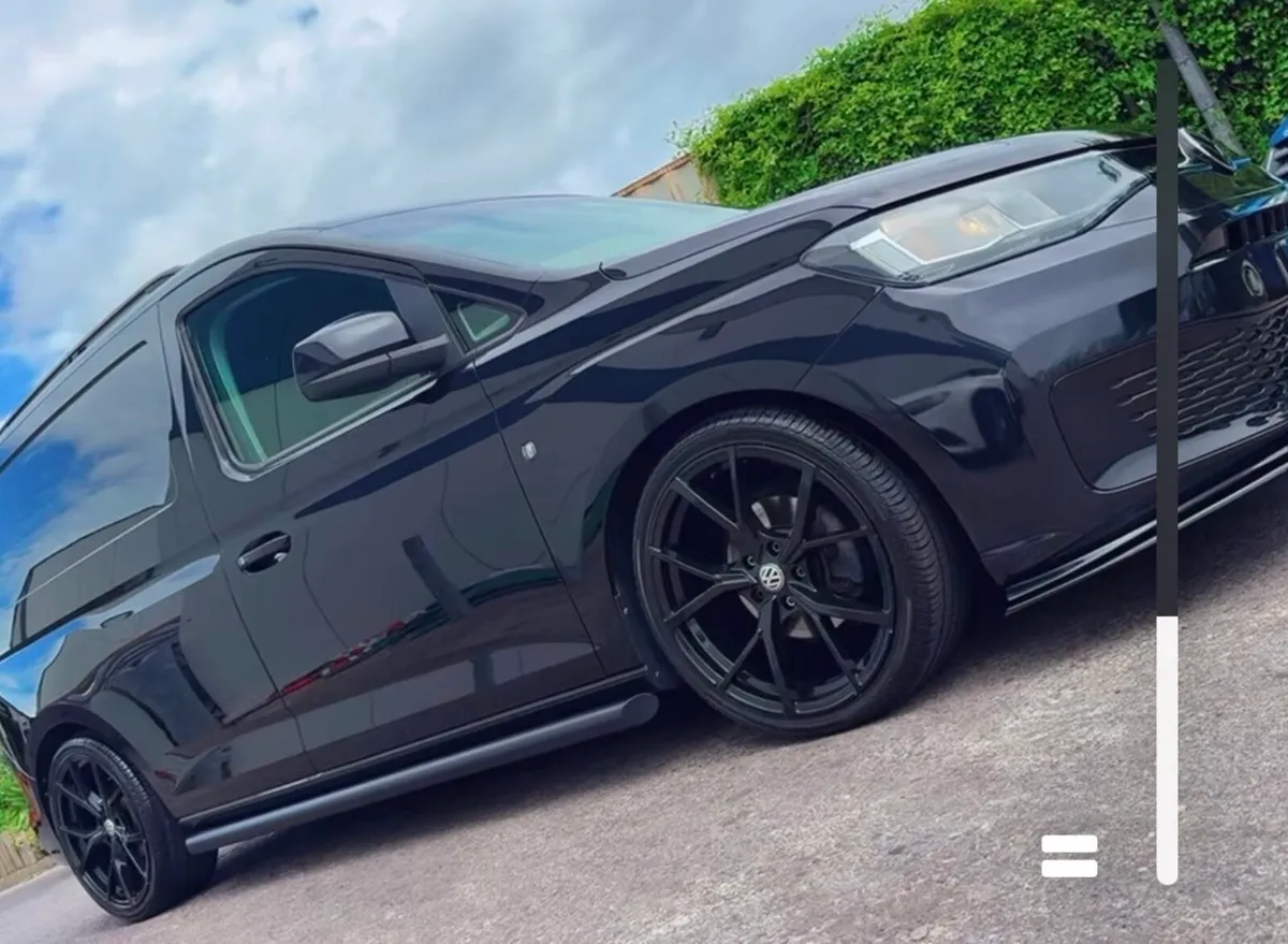 Vw caddy kitted black edition - Image 2