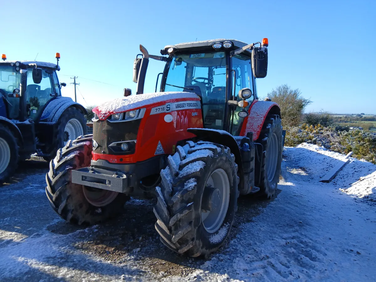 Massey Ferguson S7716 - Image 1