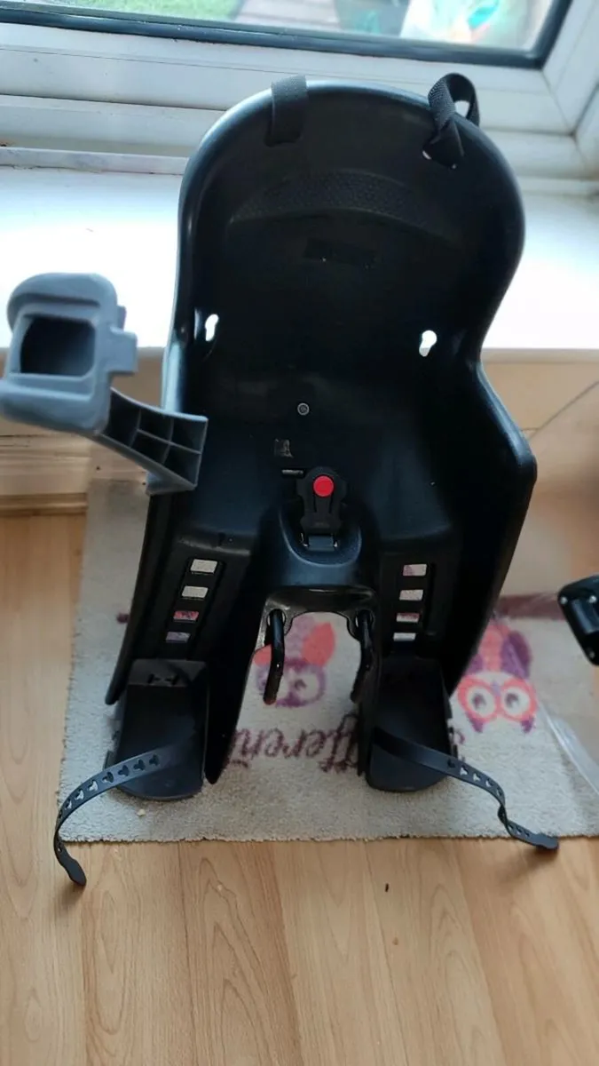 Bike front seat + shield - Image 2