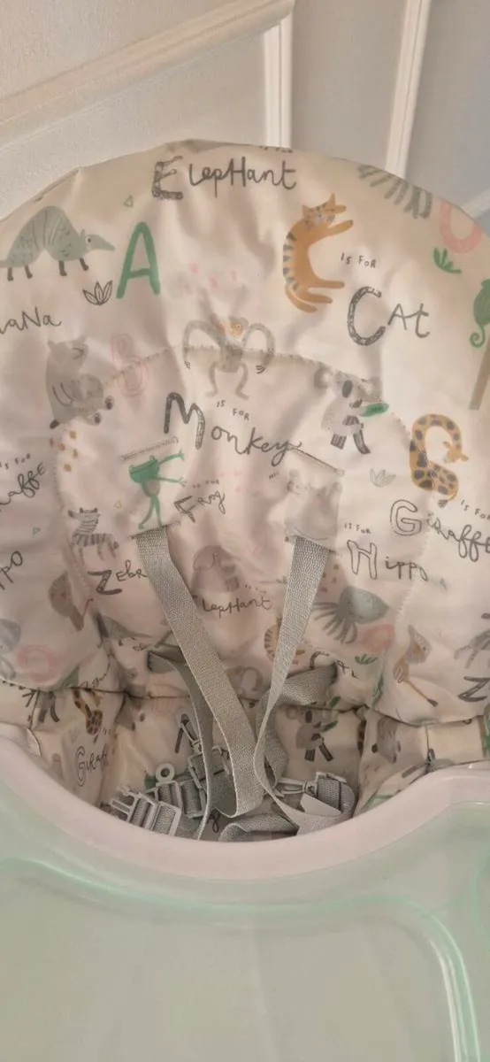 Mamas and papas Highchair - Image 2