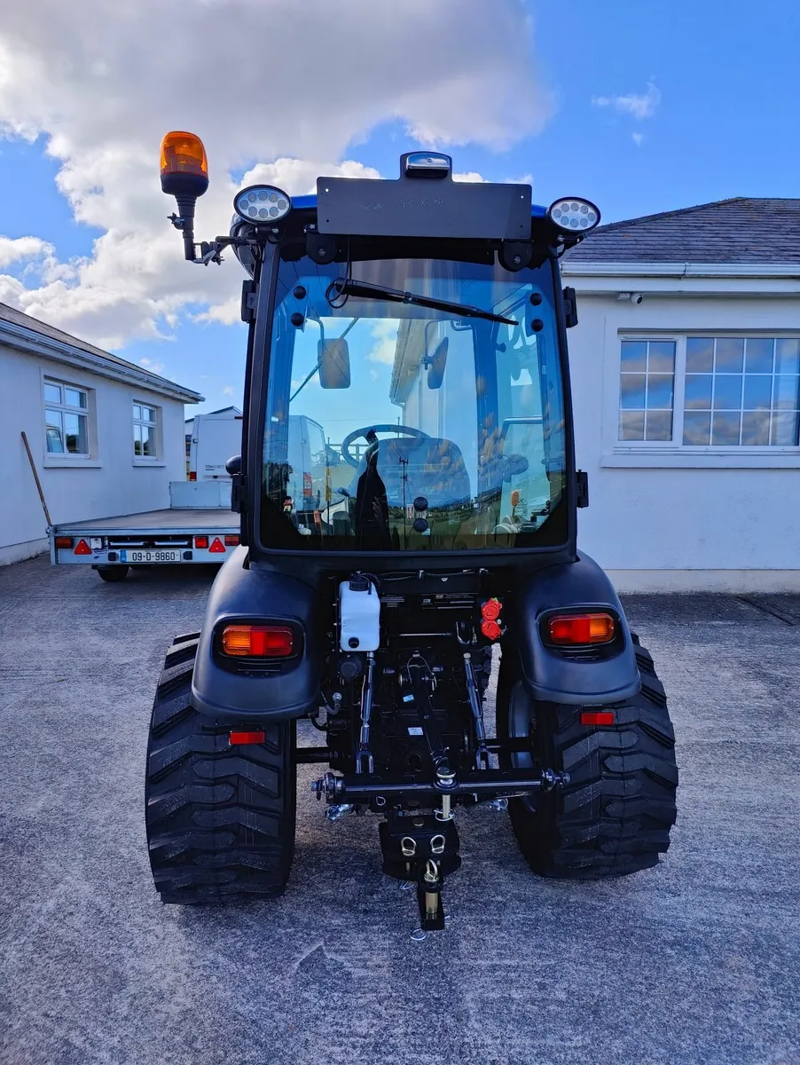 Solis 26 With Cab - Image 3