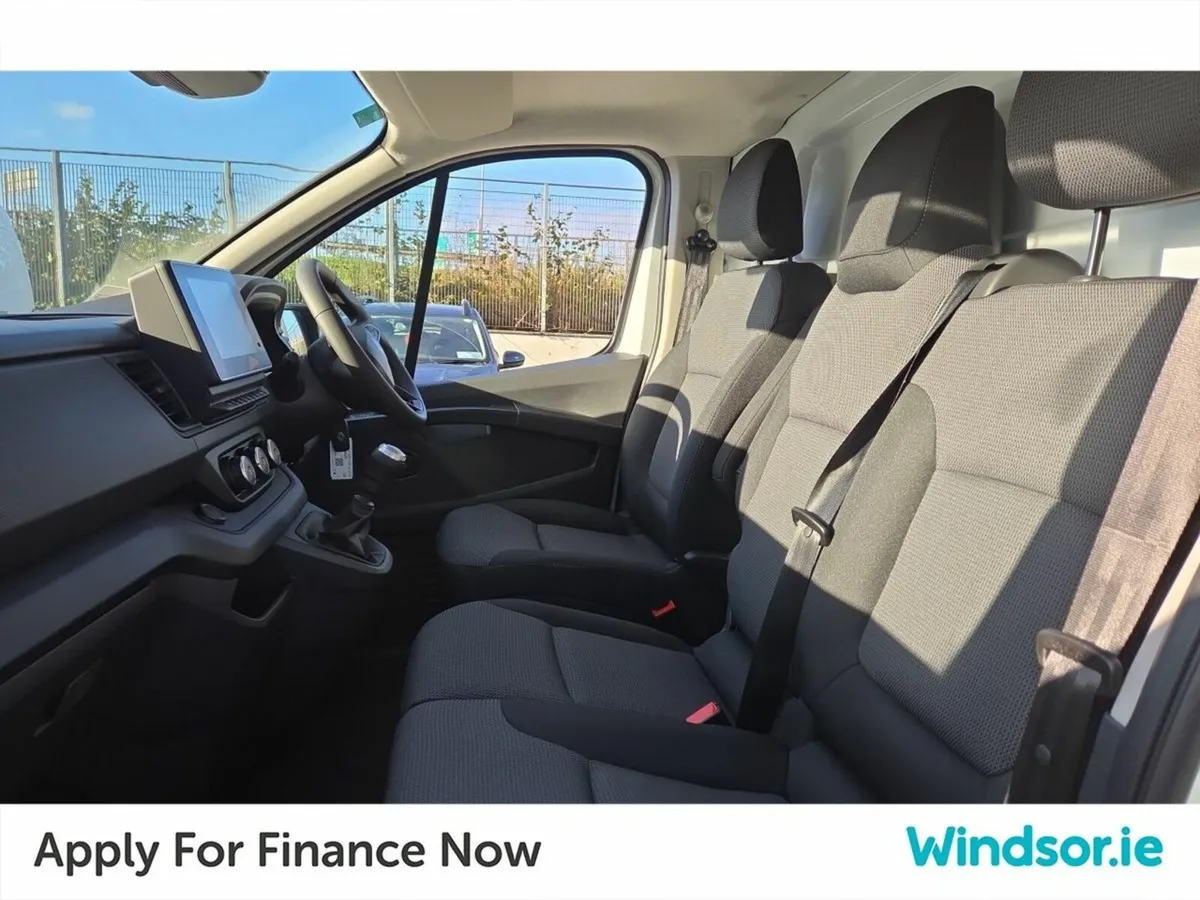 Renault Trafic TRAFIC LH30 BLUE DCI 150 ADVAN - Image 3
