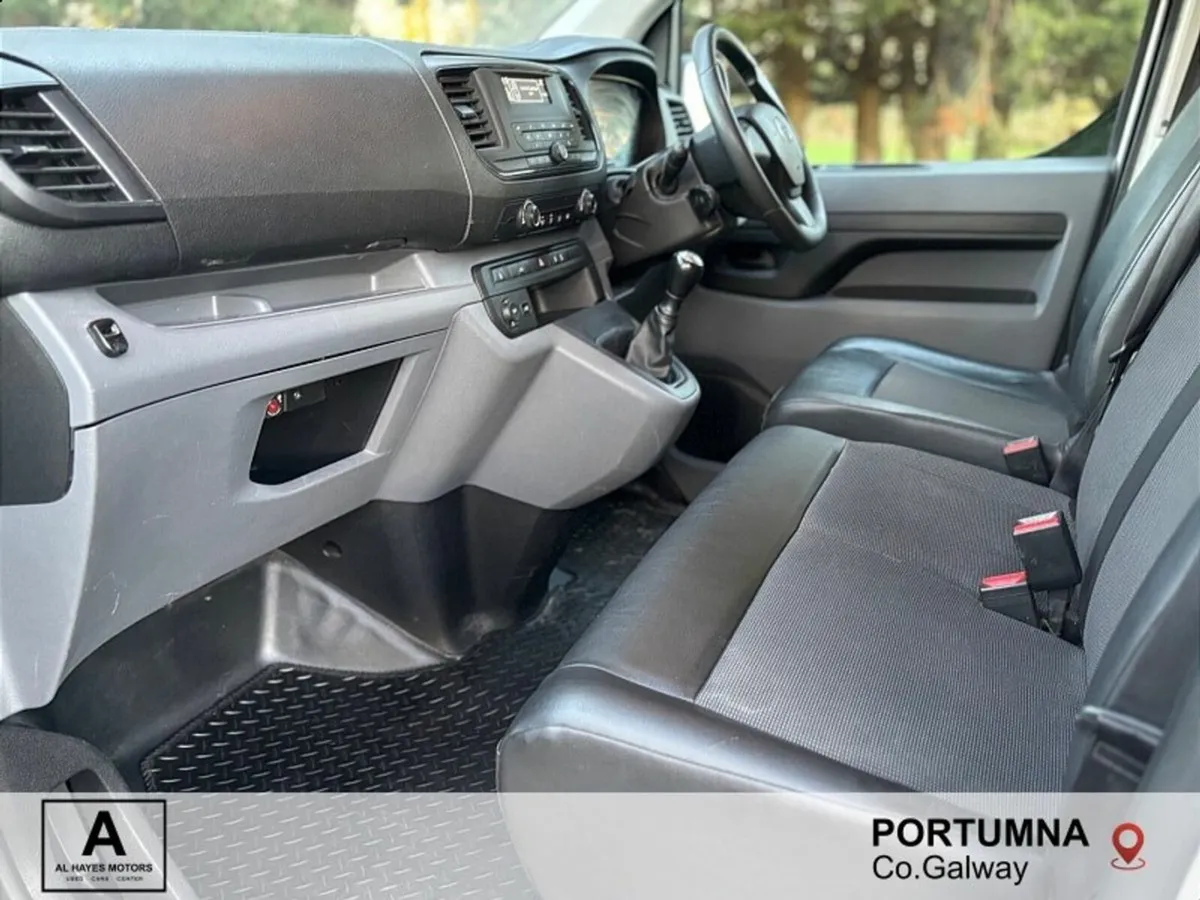 Toyota Proace 1.6 D COMPACT *NO VAT* - Image 4