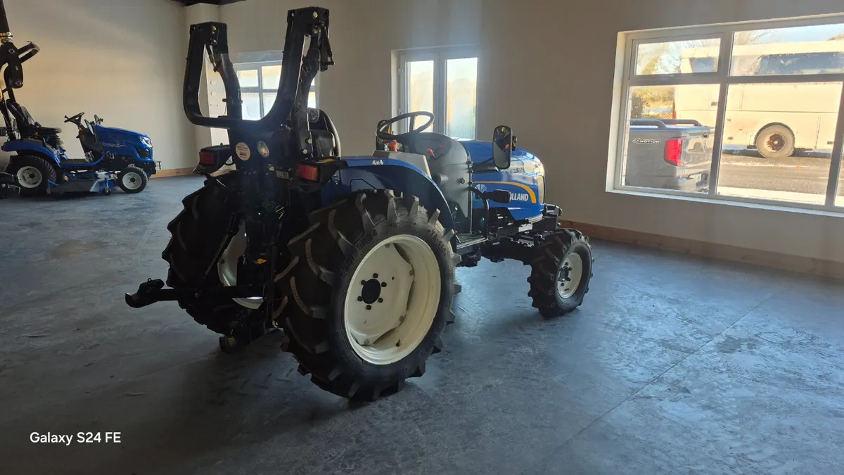 Boomer 40 4WD - Image 3