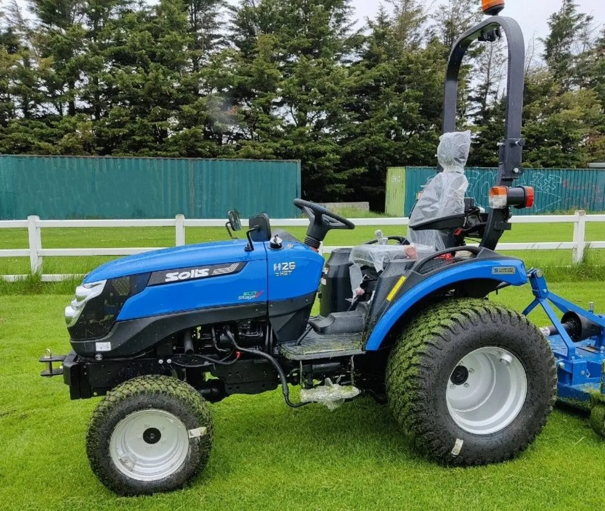 Solis 26 Hydrostatic - Image 1