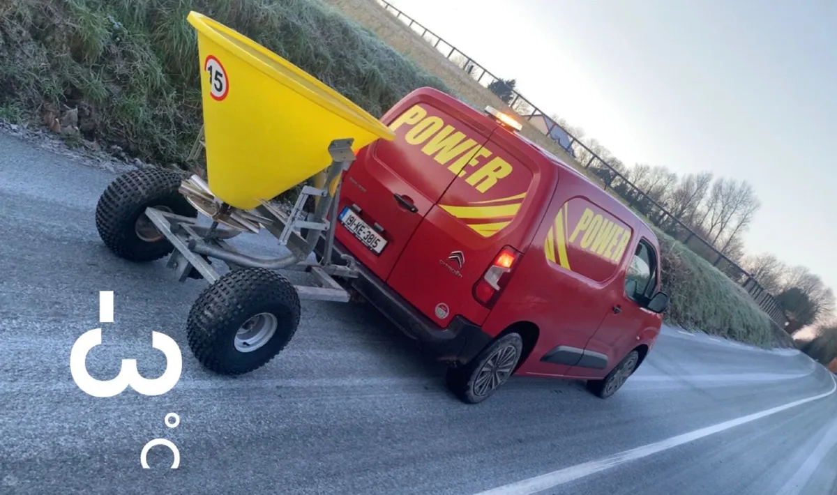 SALT SPREADING SERVICE