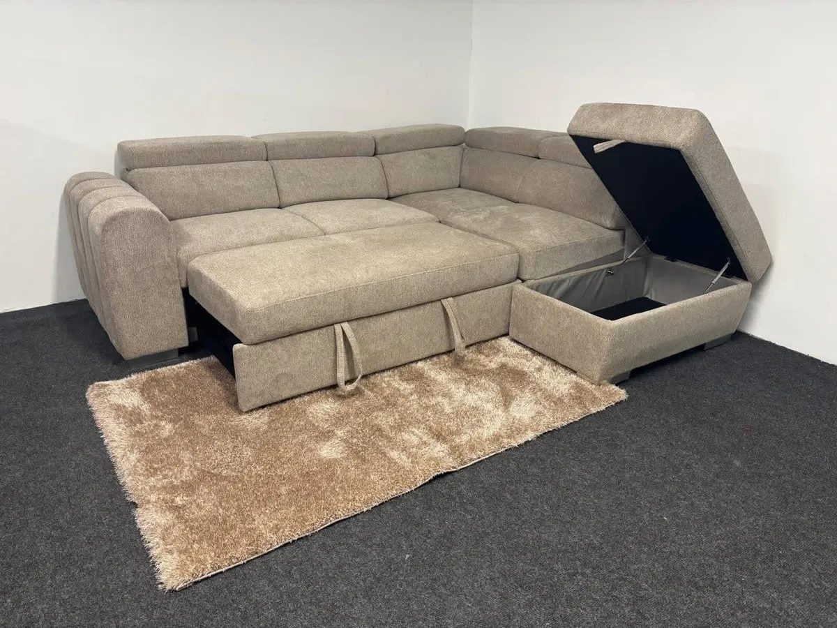 New Carmen sofa bed - Image 4