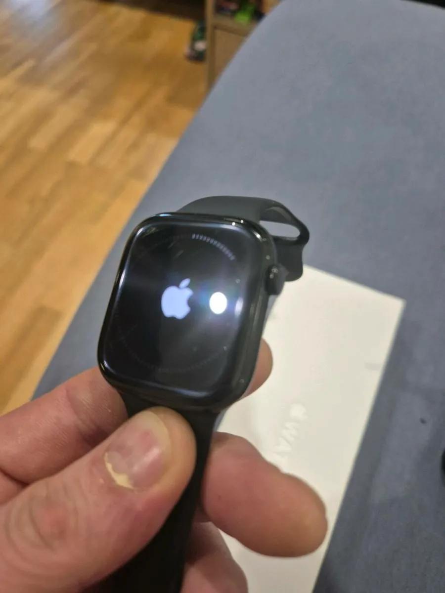 Apple watch 10 46mm - Image 3