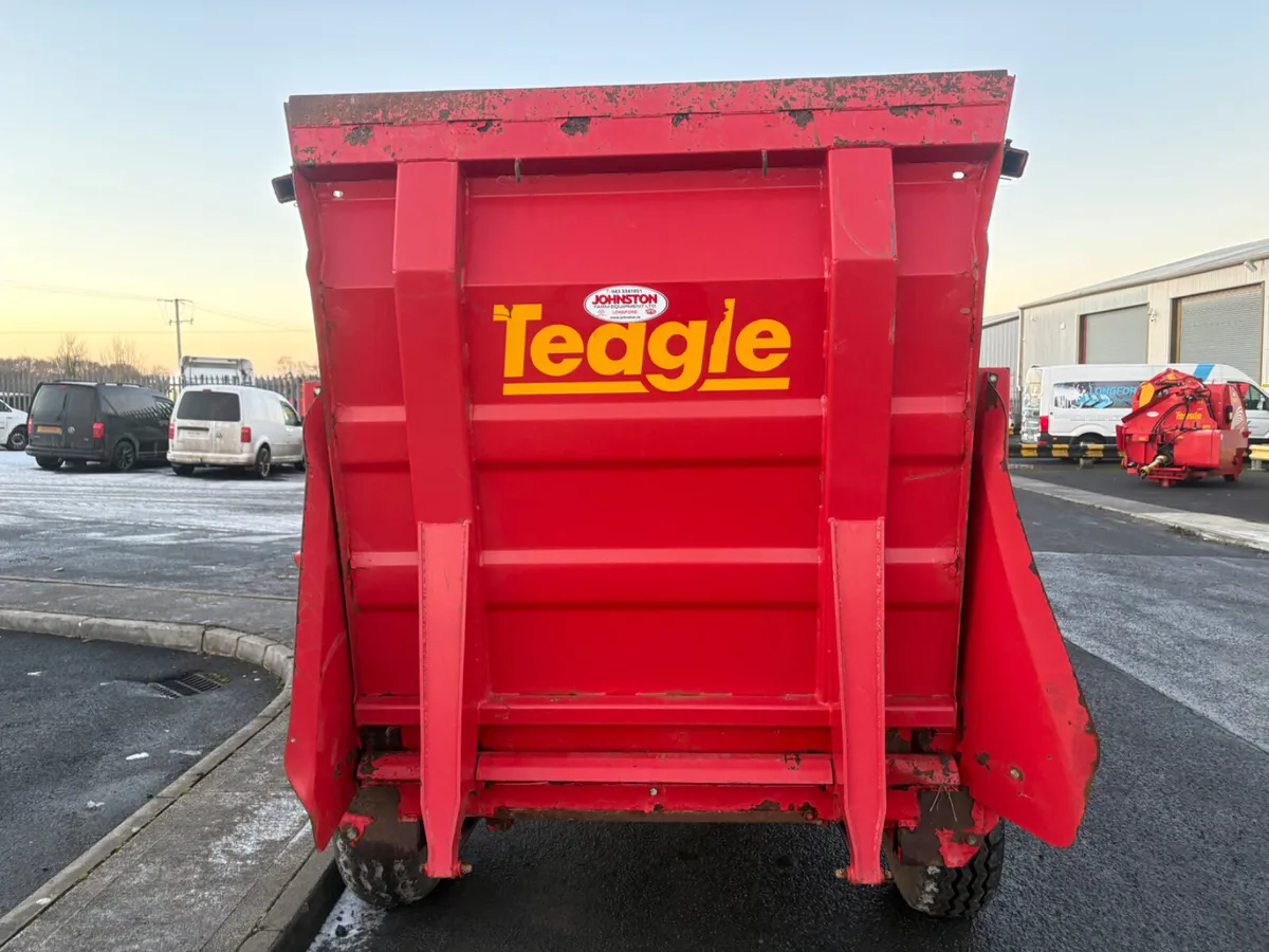 2012 Teagle 8100 Silage Feeder & Straw blower - Image 4