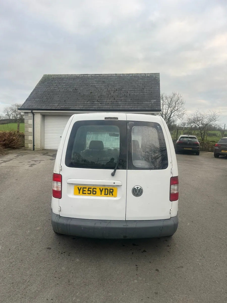 Volkswagen Caddy 1.9 - Image 4