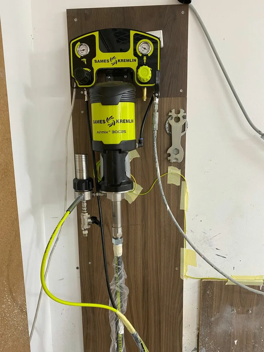 Kremlin Airmix 30C25 - Spray system - Image 3