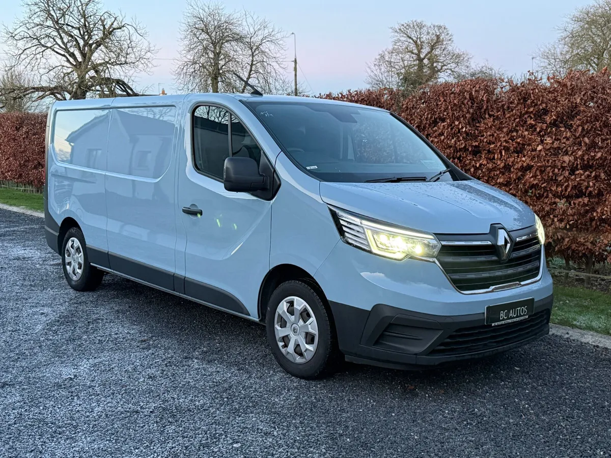 2022 Renault Trafic 2.0 130 Business *As New * - Image 1