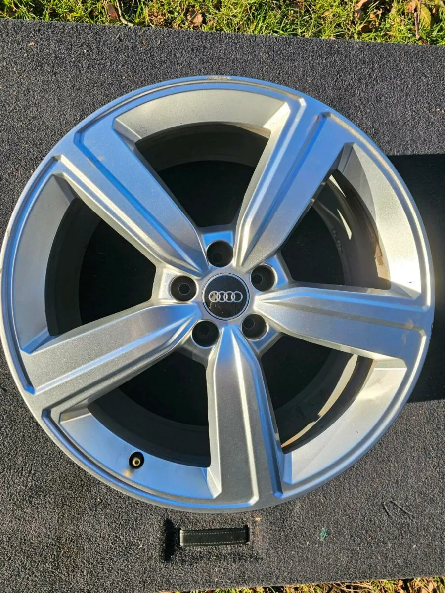 AUDI ALLOY RIMS (4) - Image 1
