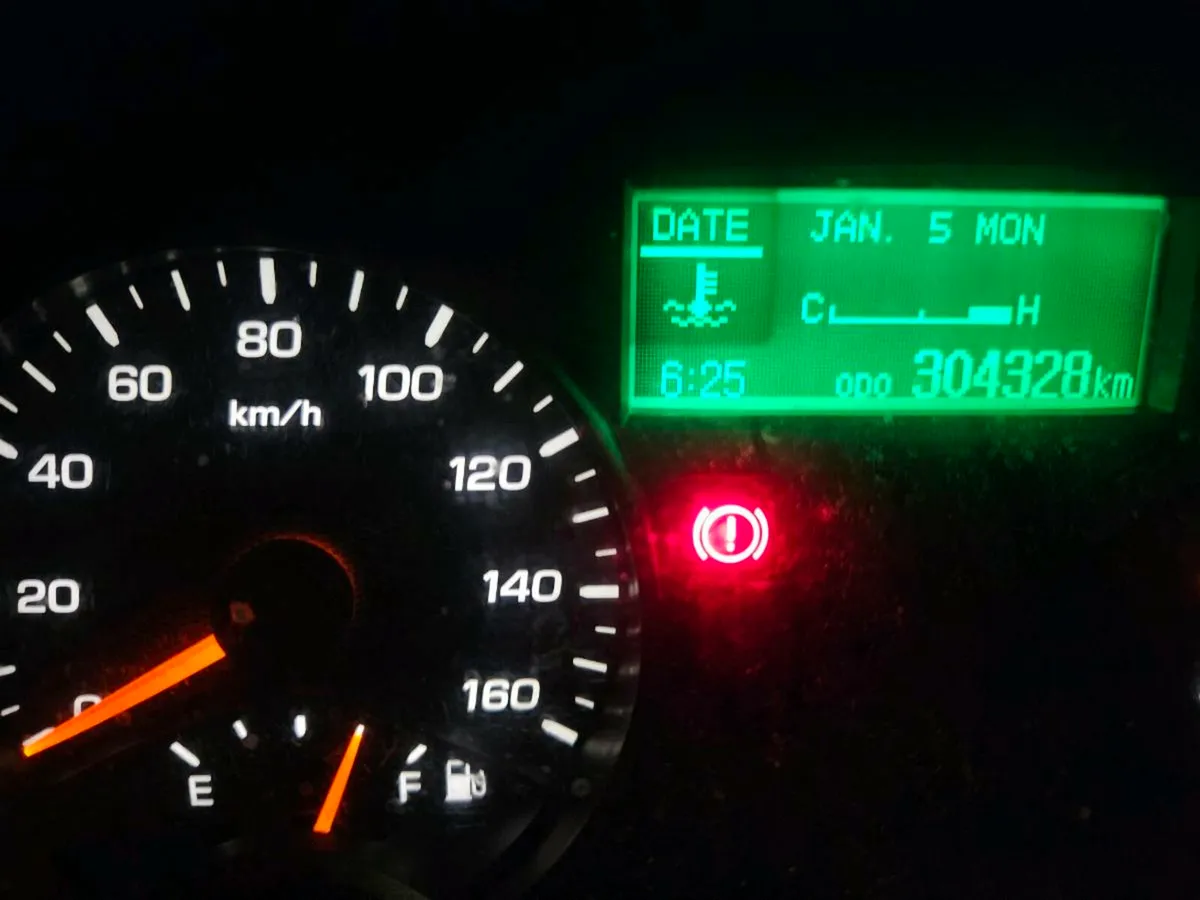 Mitsubishi Fuso canter 3.5 Ton - Image 3