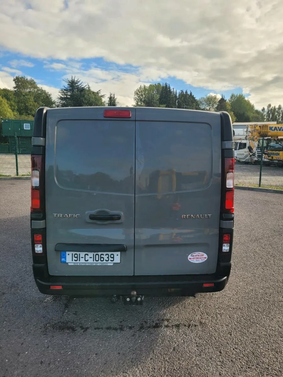 Renault traffic SWB - Image 2