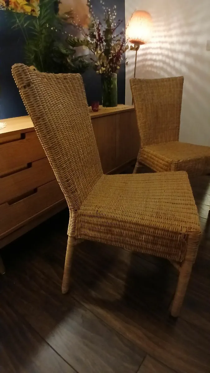 2 Wicker Kitchen Chairs - Image 1
