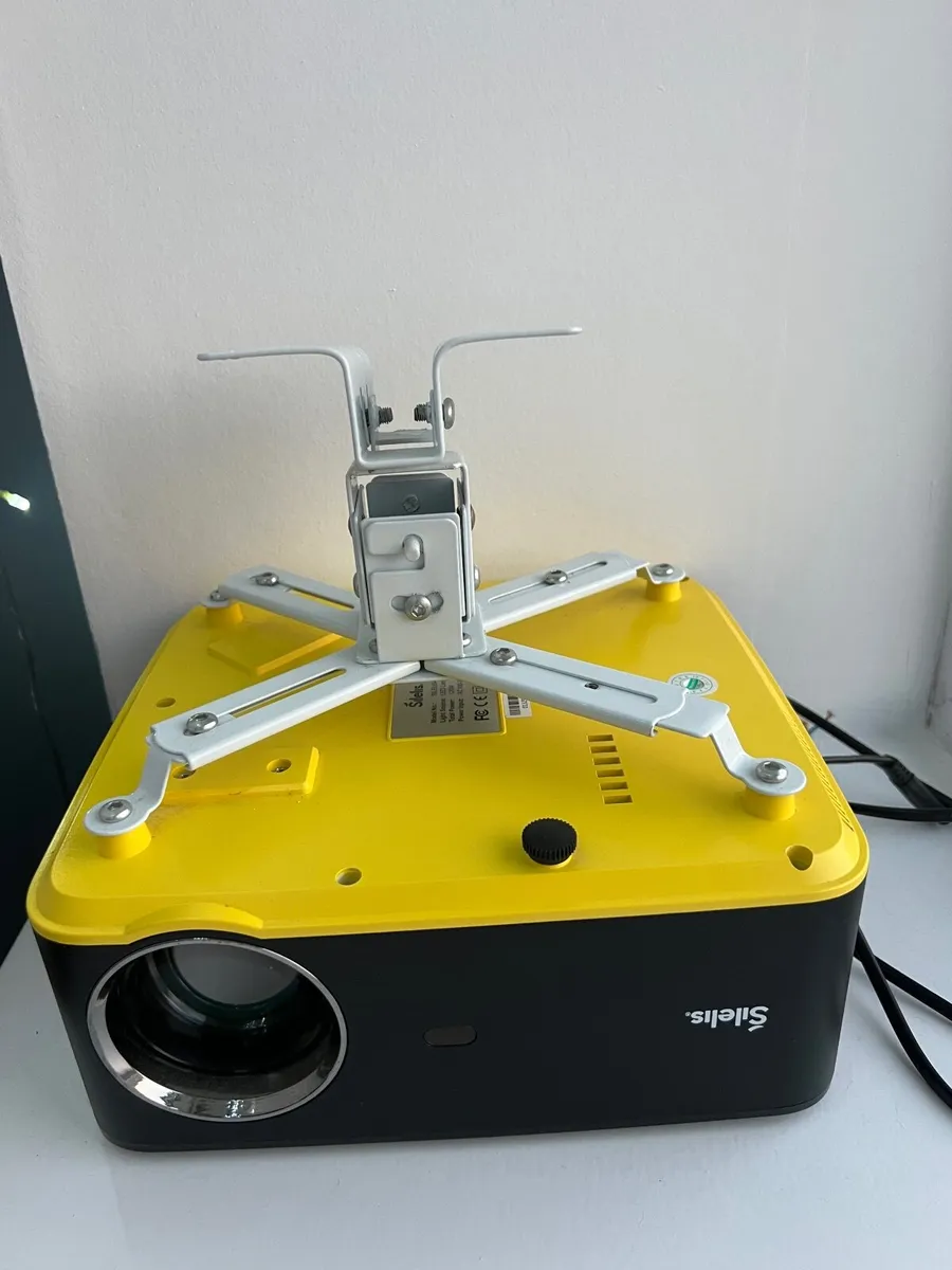 HD projector - Image 2