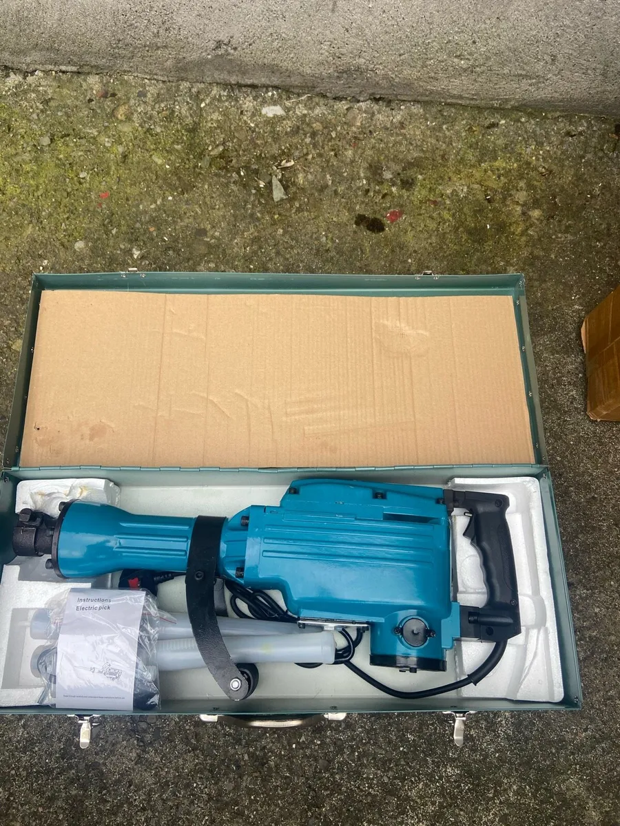 KANGO HAMMER 220v FREE DELIVERY - Image 3