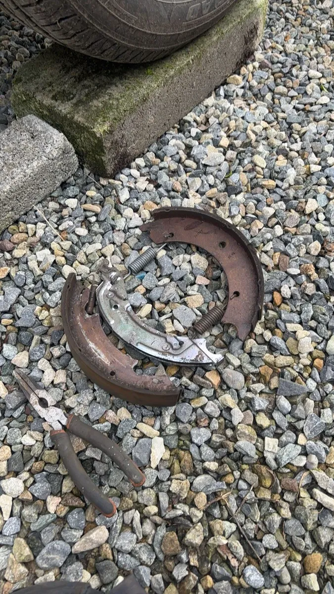 Trailer Servicing/Repairs - Image 3