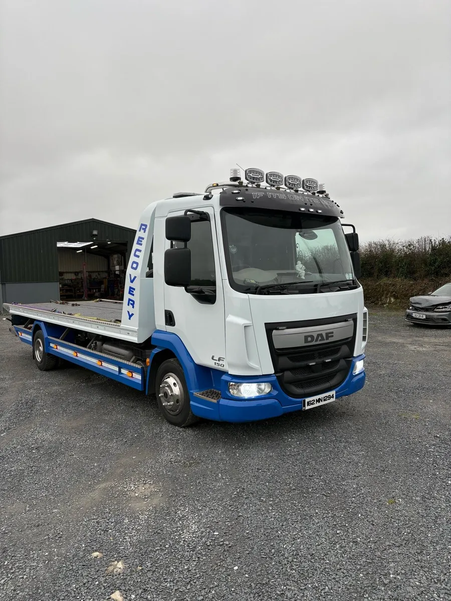 Recovery transport  big storage yard - Image 1