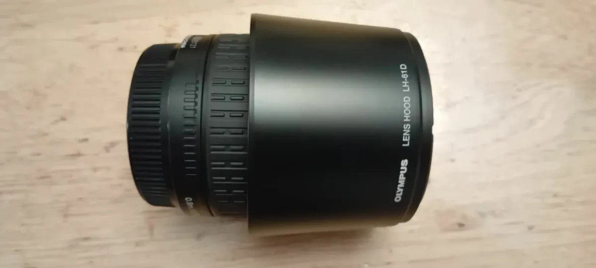 Olympus E450 Digital SLR Camera (Mint Condition) - Image 2