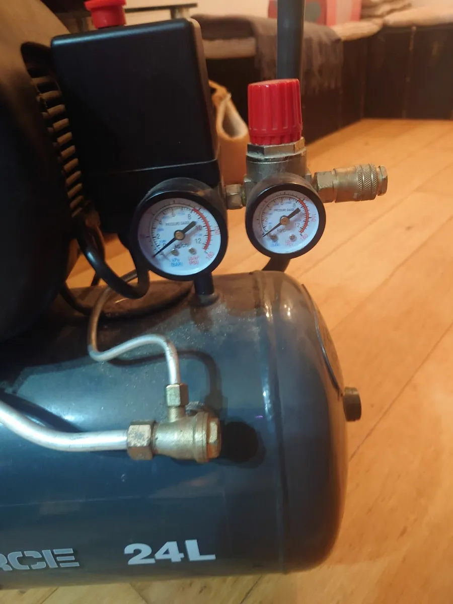 Draper stormforce 24l Compressor - Image 2