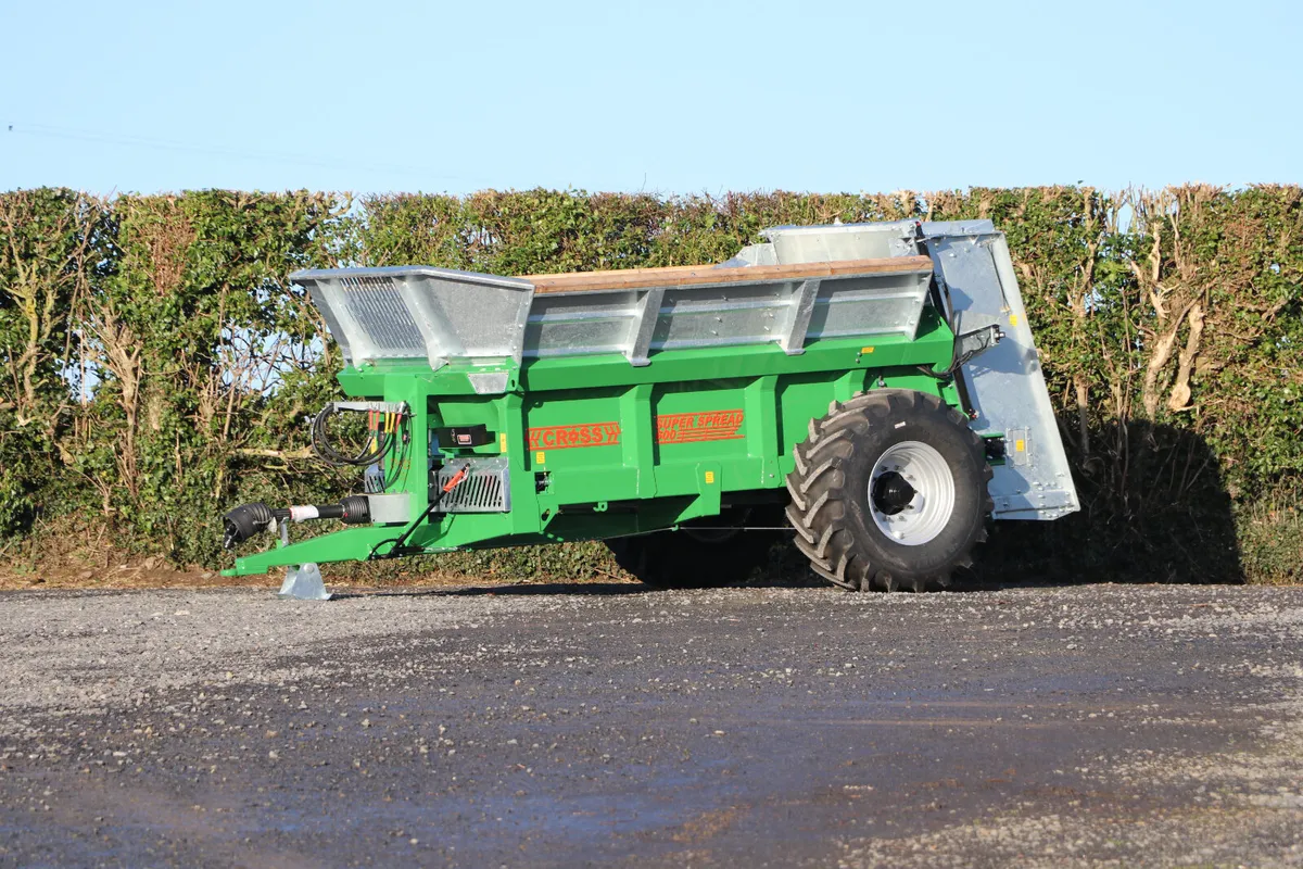 Cross 600 Muck Spreader - Image 1