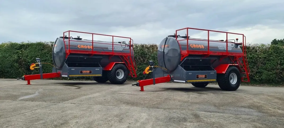 Cross Fuel Bowser - Image 2