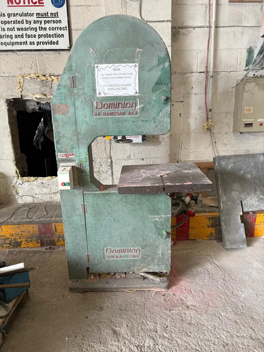 Saw , welder , hopper - Image 1