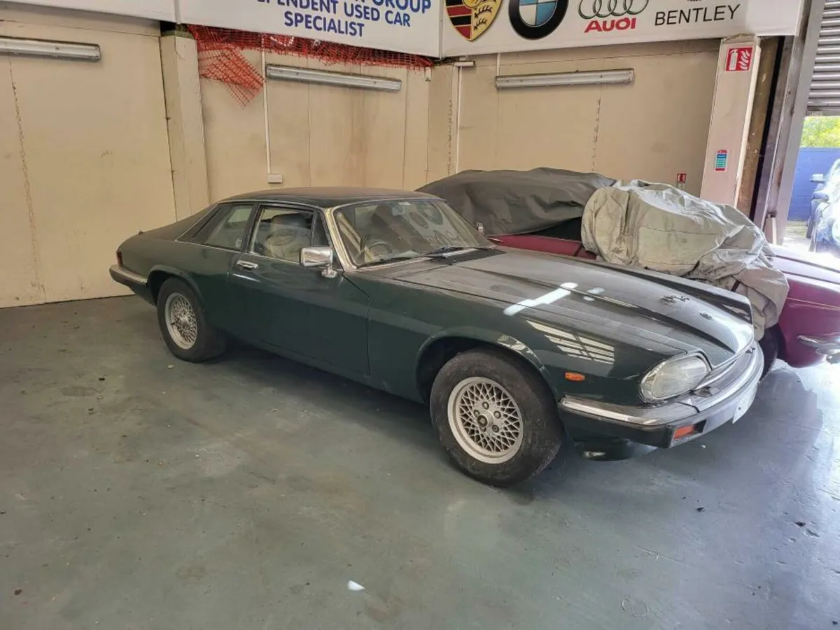 Jaguar XJ 3.6 2DR CLEAN CAR// NEEDS FINISHING// AL - Image 3