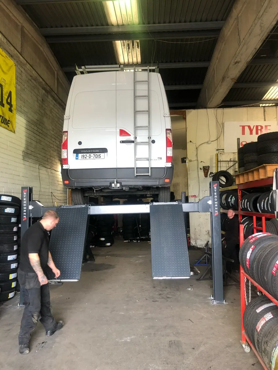 Wheel alignment & 4 post lift - Image 4