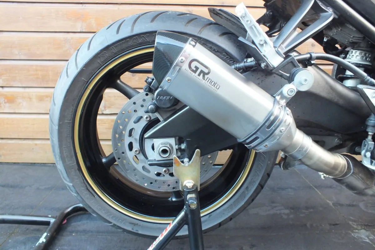 2013 Yamaha FZ8 (Low Miles, Immaculate) - Image 4