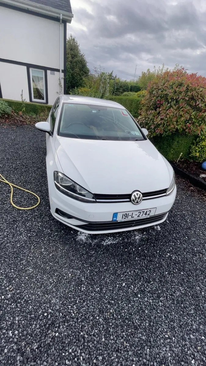 Volkswagen Golf 2019 - Image 1