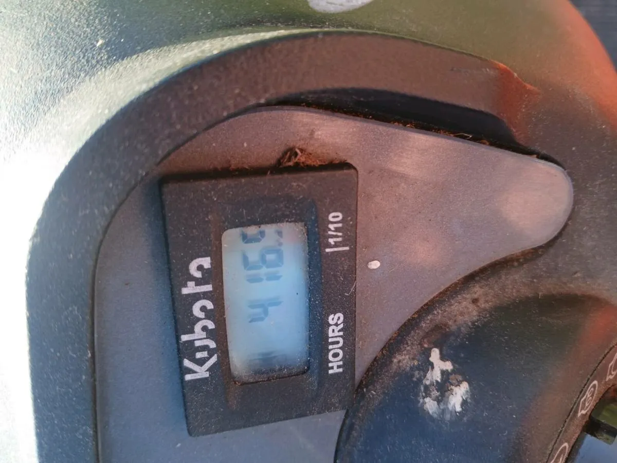 Ride on lawnmower - Image 3