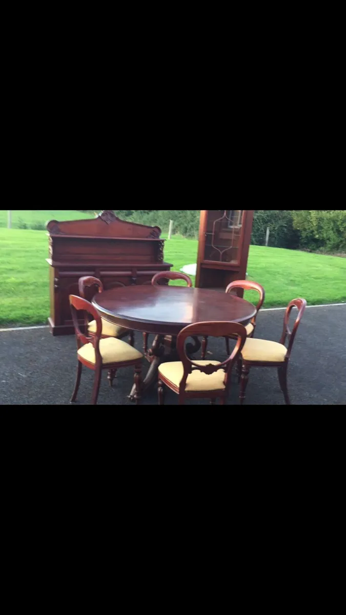 Table and 4 chairs