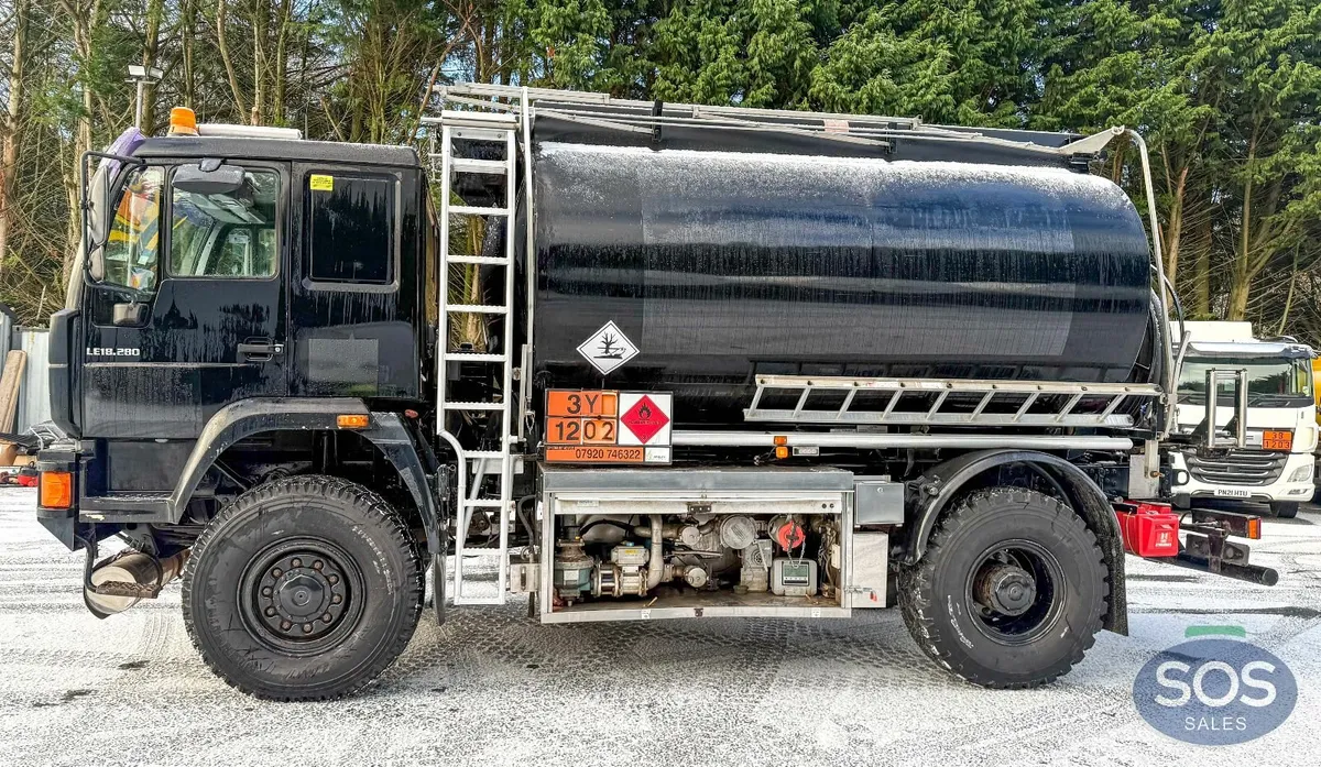 2004 MAN ERF 18.285 4x4 wheel drive  Tanker - Image 2