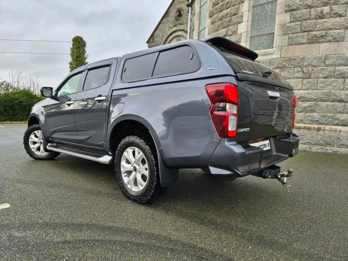 2023 isuzu d max. No VAT - Image 3