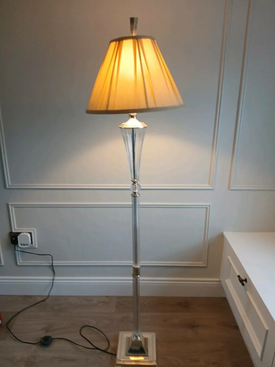 Floor Lamp - Image 1