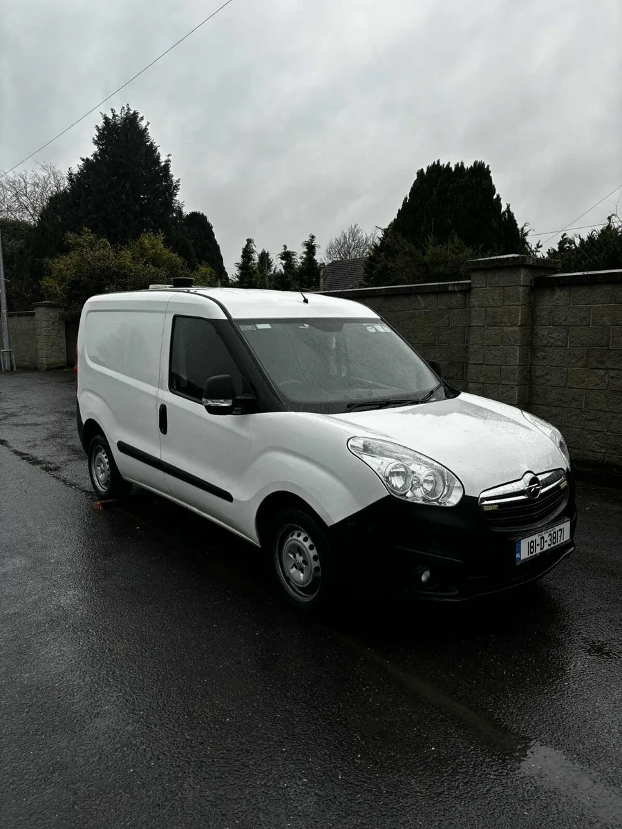 Opel Combo 4250€ - Image 2