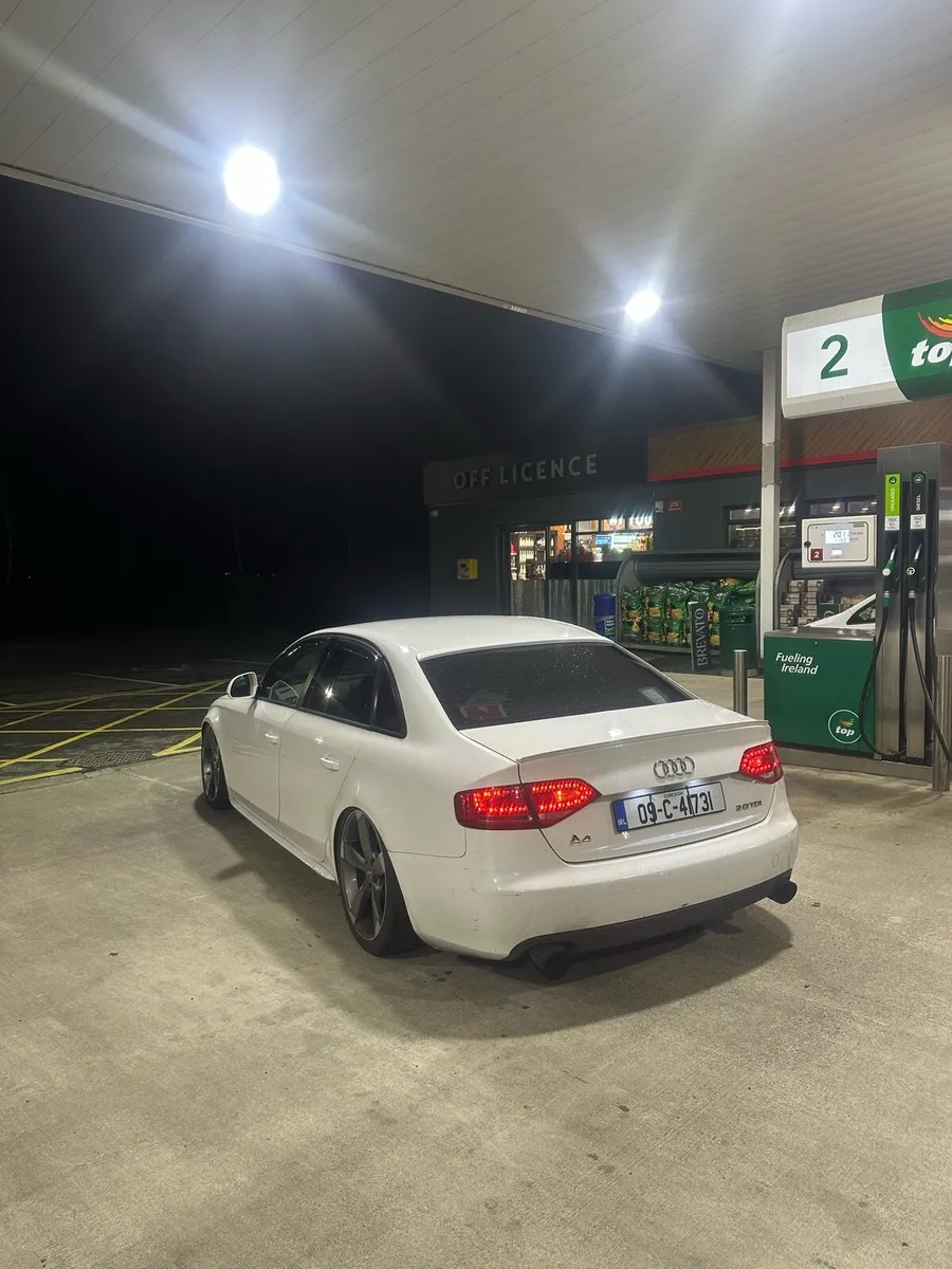 Bagged Audi a4 b8 - Image 4