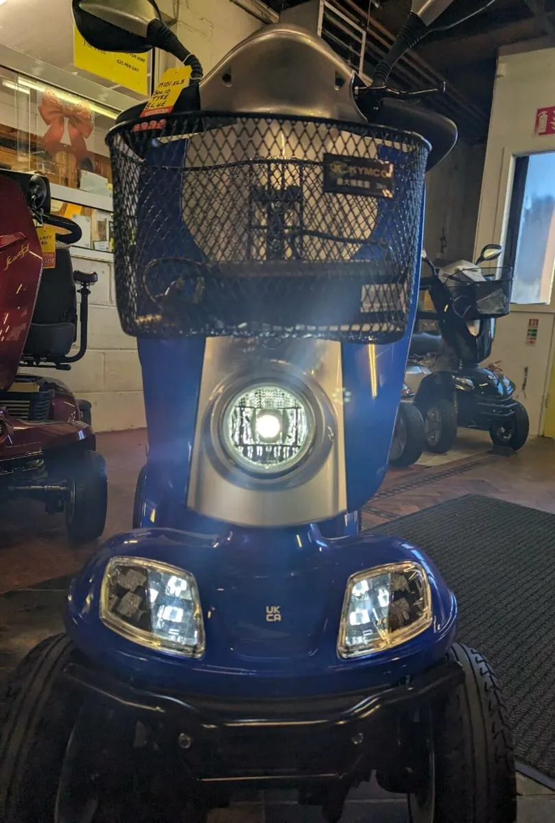 Mobility scooter - Image 1