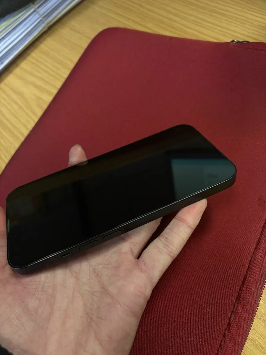 iPhone 13 256GB Unlocked - Image 2