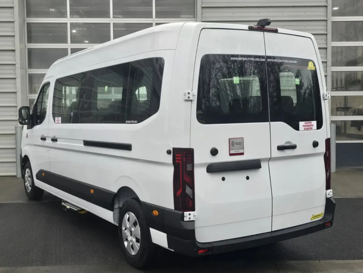 Renault Master Trabus - Image 4