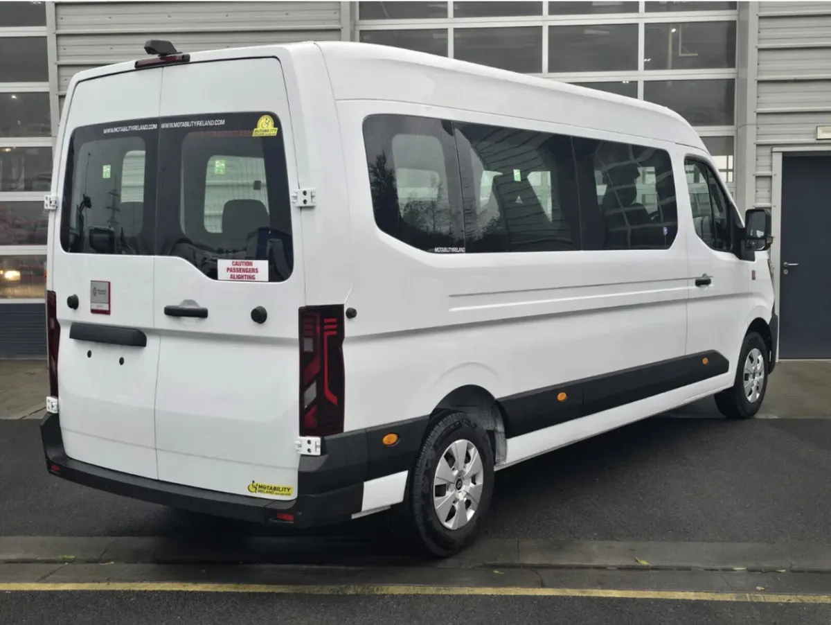 Renault Master Trabus - Image 3