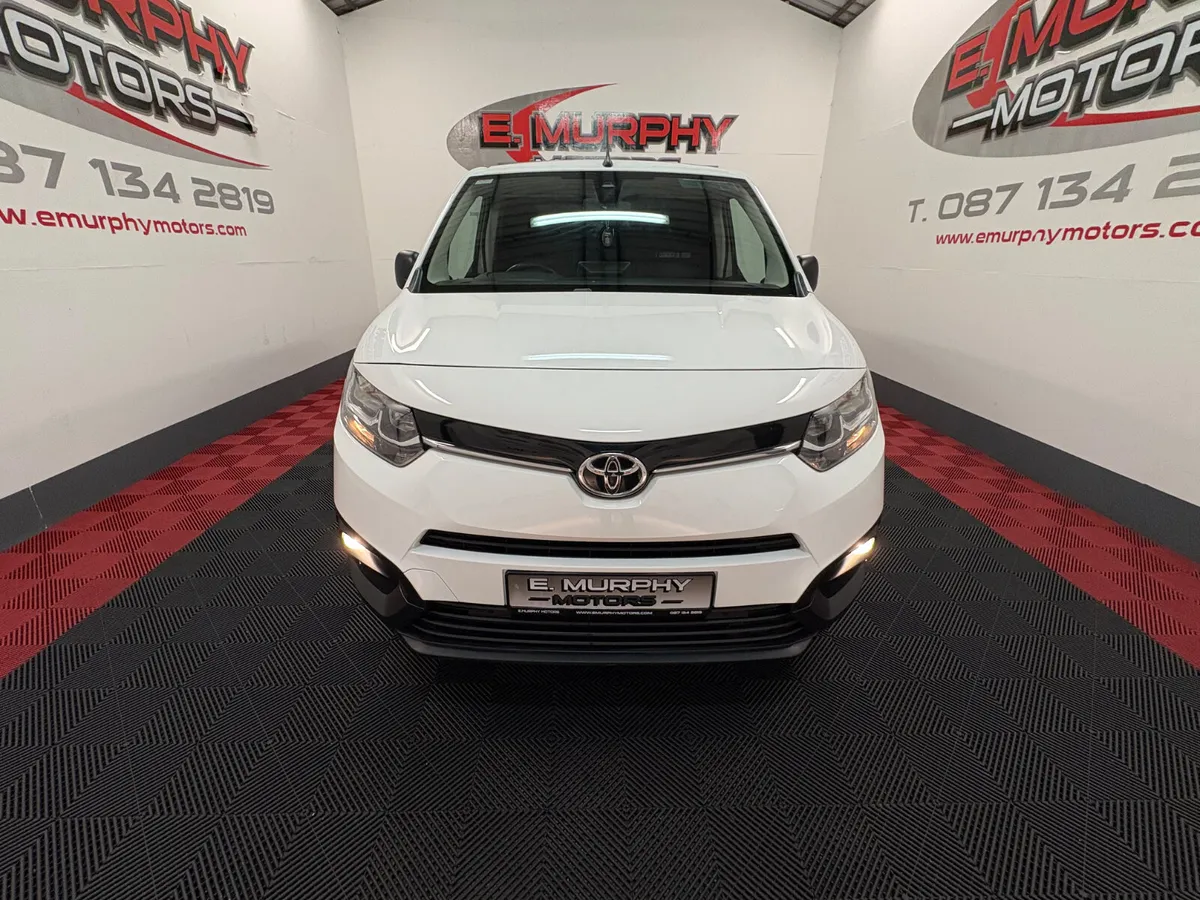 2021 TOYOTA PROACE CITY 1.5 HDI ICON LOW MILEAGE - Image 2