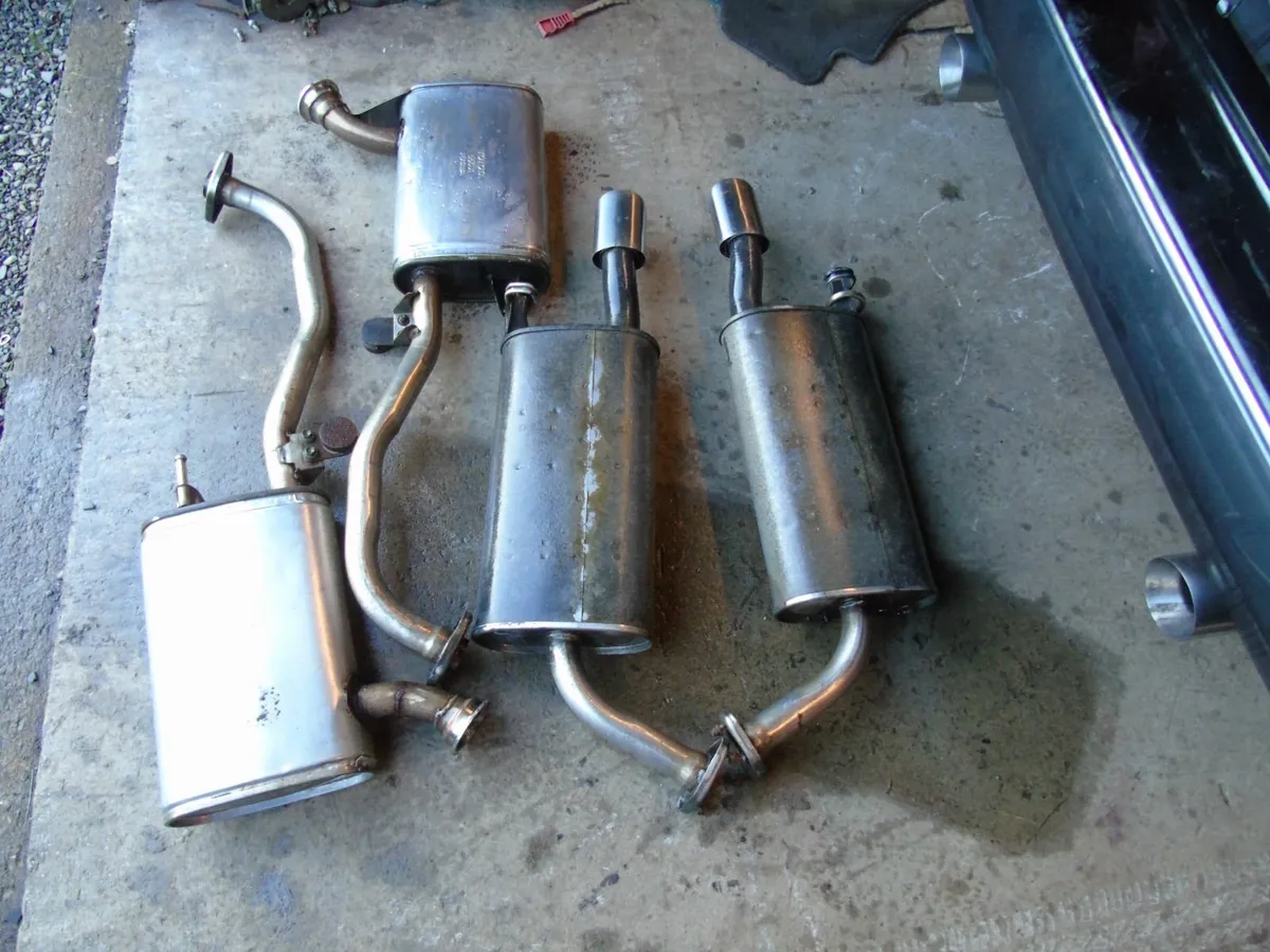 Toyota celsior ENGINE also BREAKING FOR PARTS - Image 4