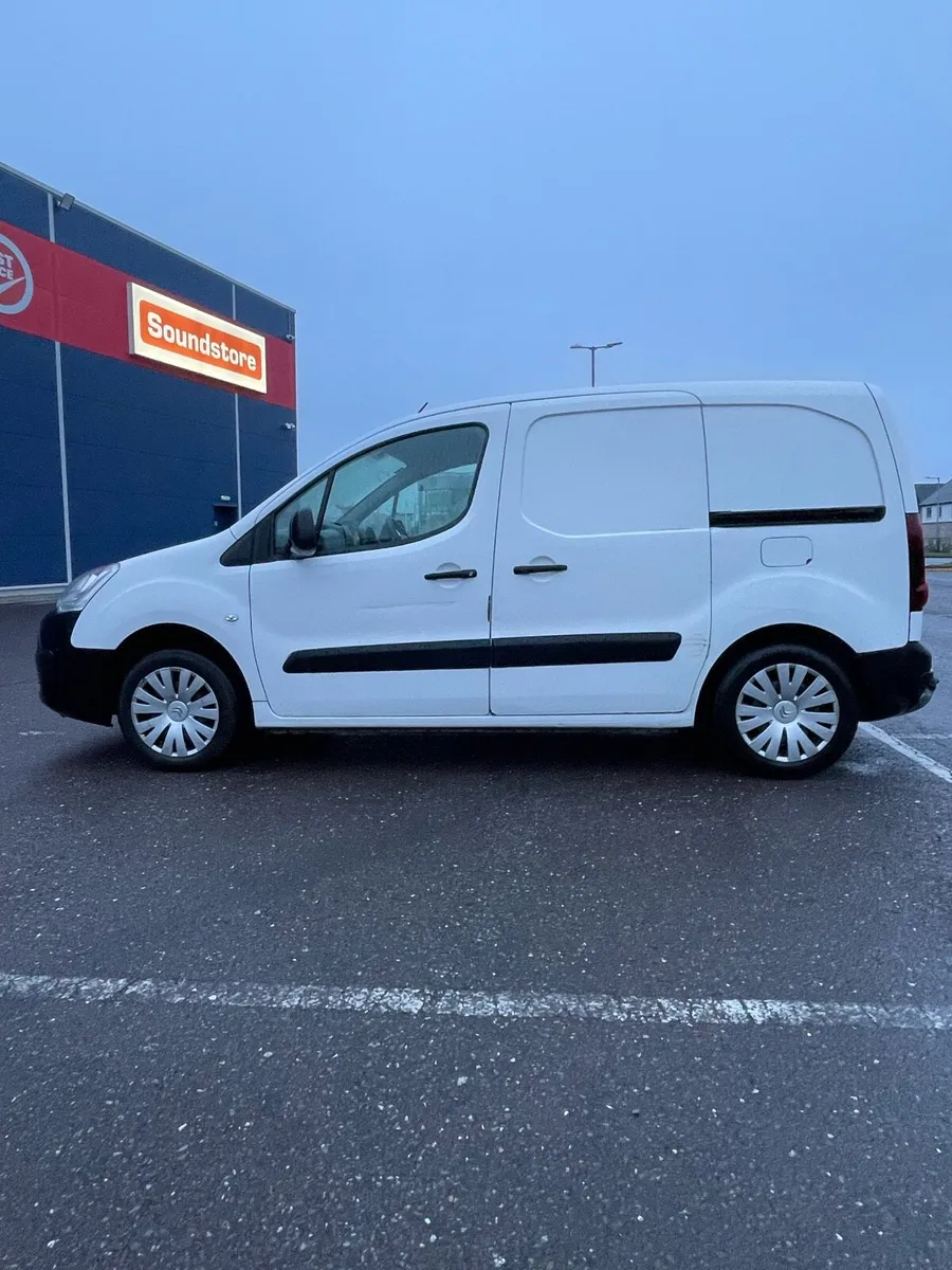 Citroen Berlingo *Deposit taken* - Image 4