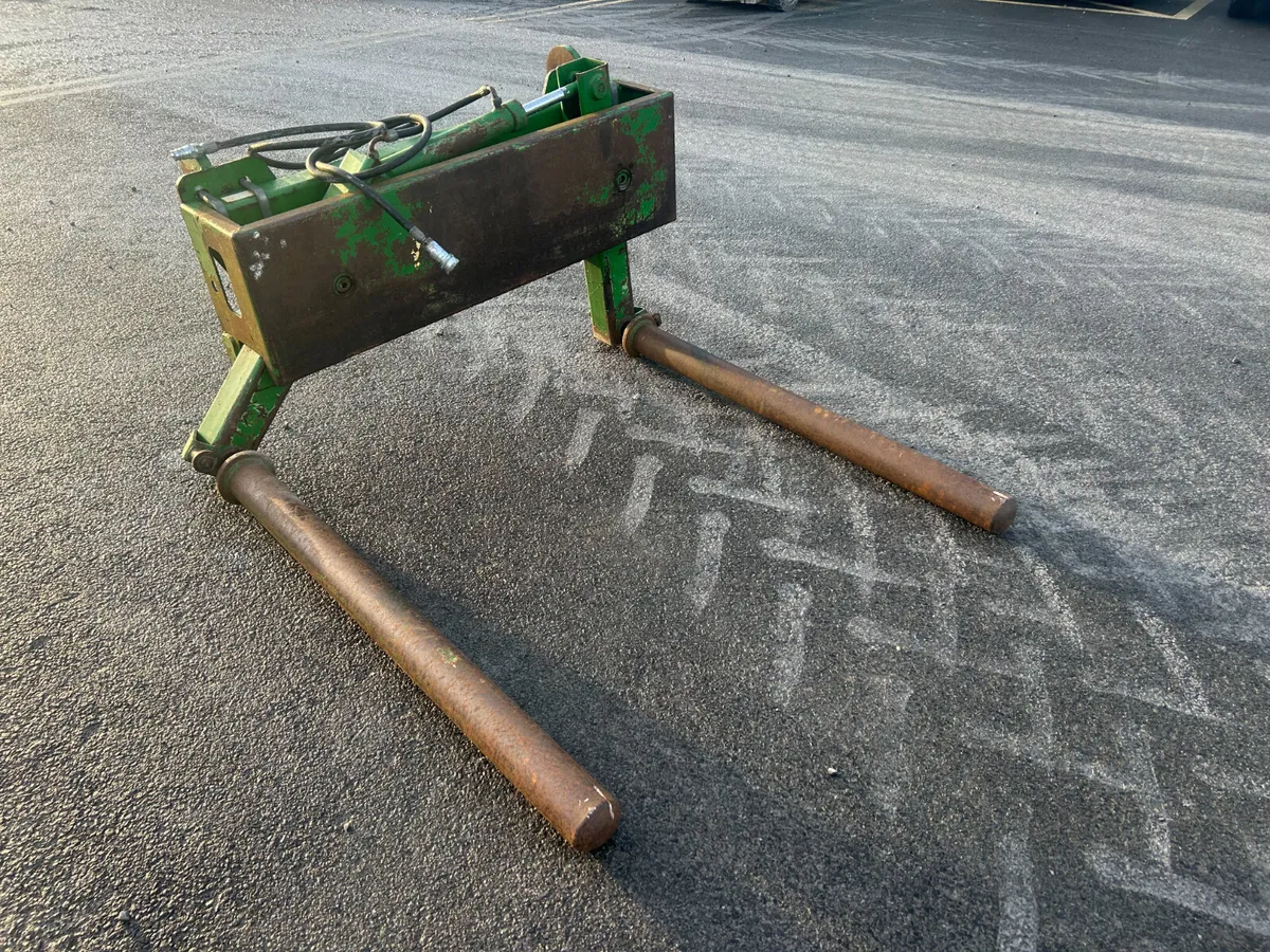 McHale Bale Handler - Image 1